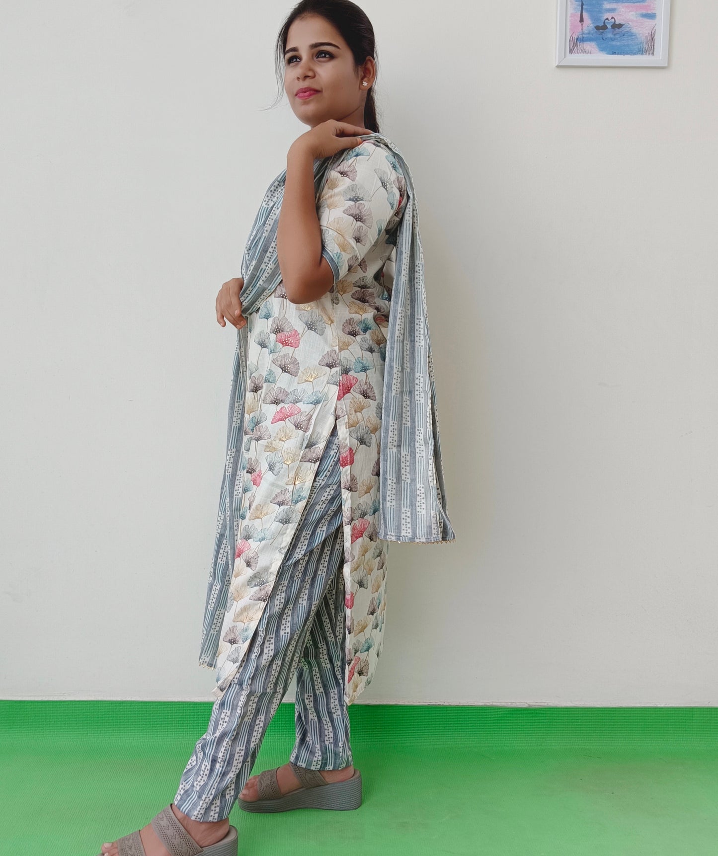 Rayon Cotton  Grey Floral Print Women Salwar Set